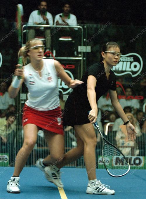 PG04-28_07_2001TRICIA-KALAH_28012016