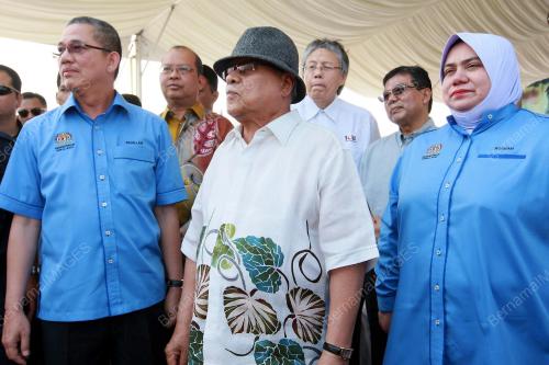 PG04_01032014_TPT_KARNIVAL