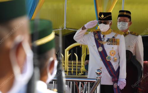 TUN AHMAD FUZI ABDUL RAZAK
