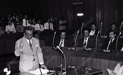 DEWAN UNDANGAN NEGERI