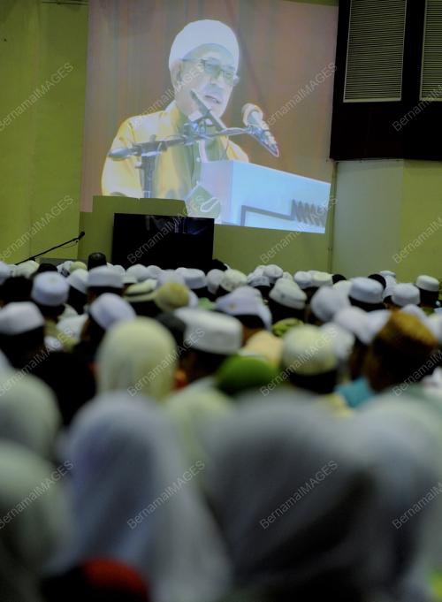 ULANG TAHUN PAS KE-60