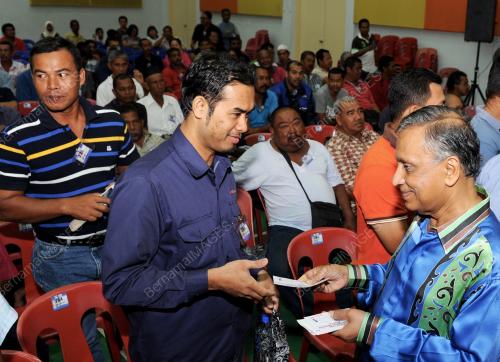 PG04_02022013_MENTERI_BRIM
