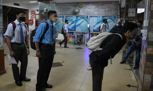 PEPERIKSAAN SIJIL PELAJARAN MALAYSIA (SPM)