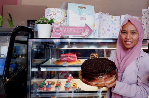 NOR HIDAYAH RADZLI