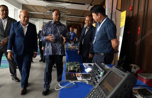 DATUK SERI DR ZAMBRY ABD KADIR