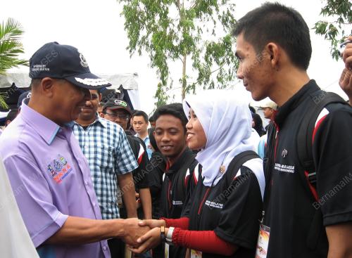 TAN SRI ISMAIL OMAR