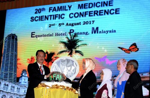 PG04_03082017_PERSIDANGAN_BN201707230698