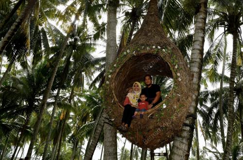 KAMPUNG AGONG