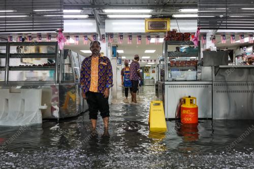 BANJIR KILAT