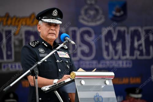 TAN SRI ACRYL SANI ABDULLAH SANI