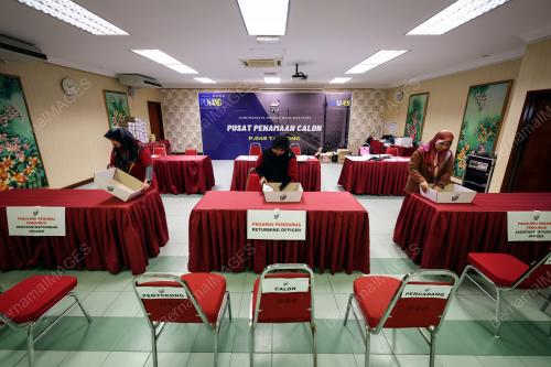 PUSAT PENAMAAN CALON_PRU15