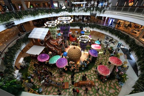 PG04_04122018_PERHIASAN_MALL