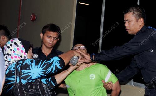 PG04_05032013_SHARIMI_MINUM