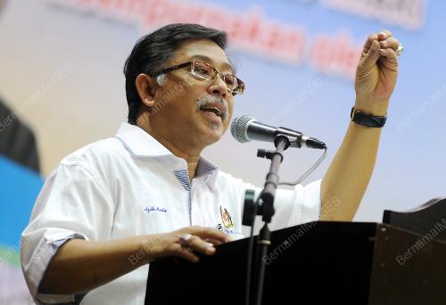 PG04_05052015_HARI_PEKERJA