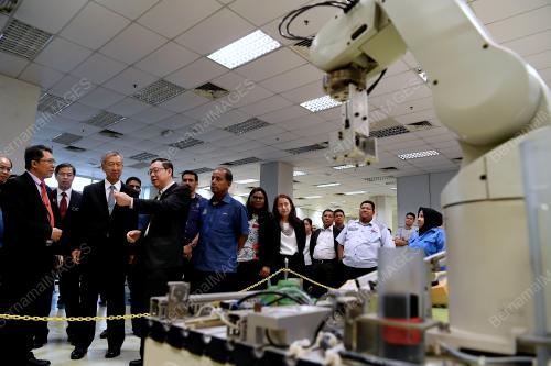PG04_07042019_MENTERI_LAWATAN_BN201904055664