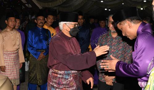 DATUK SERI REEZAL MERICAN NAINA MERICAN
