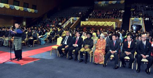 PG04_09052013_ANGKAT_SUMPAH