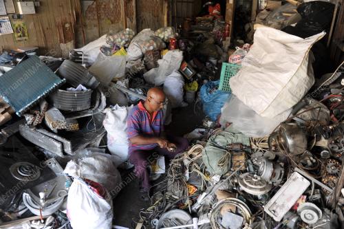 PG04_09102015_BARANG_LUSUH