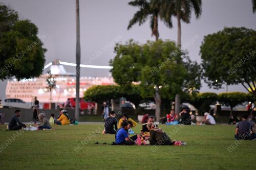 BERBUKA PUASA DI PADANG KOTA LAMA
