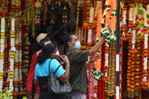 PERSIAPAN DEEPAVALI