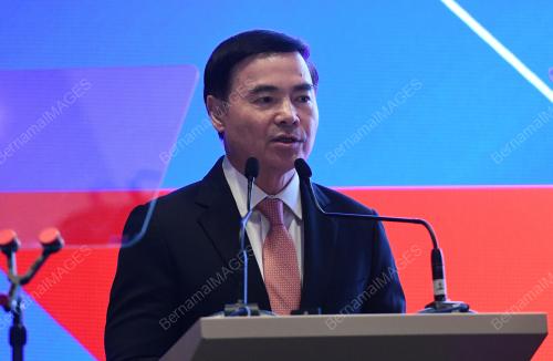CHOW KON YEOW