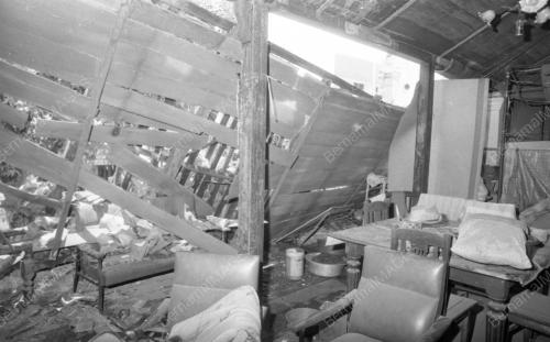 PG04_11032015_RUMAH_ROBOH