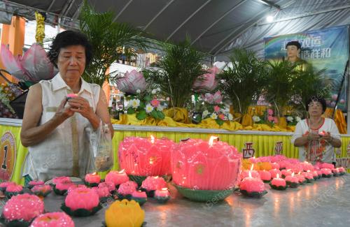 HARI WESAK