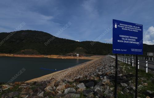 EMPANGAN TELUK BAHANG