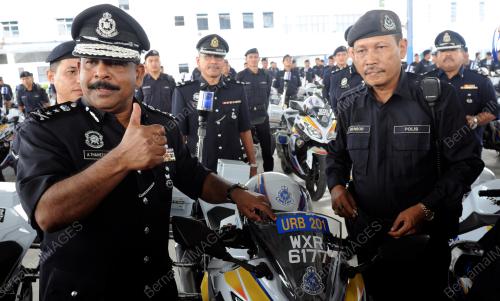 PG04_12082014_TIMBALAN_POLIS