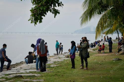 BERIADAH CUTI HUJUNG MINGGU