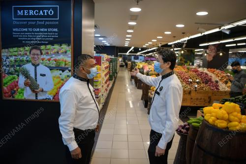 MERCATO PLAZA ISLAND