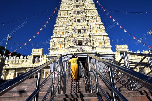 PENGANUT HINDU