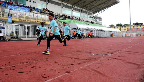 PG04_15052013_STADIUM