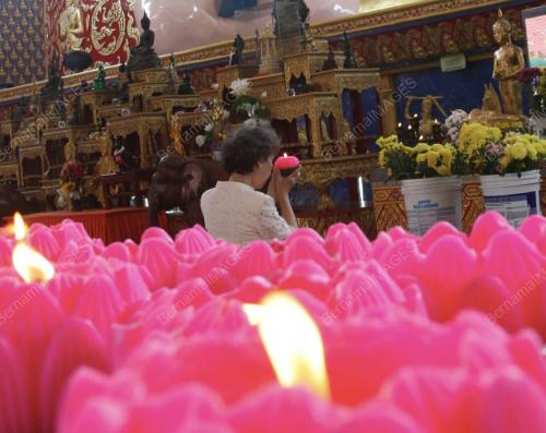 HARI WESAK