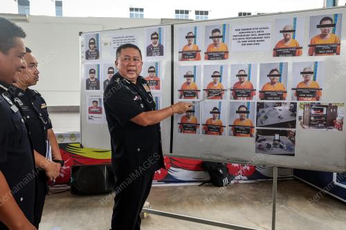 DATUK KHAW KOK CHIN
