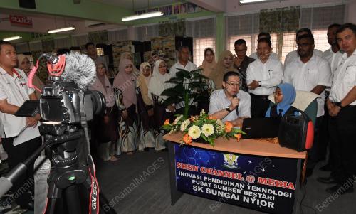 PG04_16062019_MENTERI_PELAJAR_BN201906142109