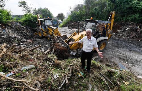 PG04_16102018_EXCO_SAMPAH_BN201810150904