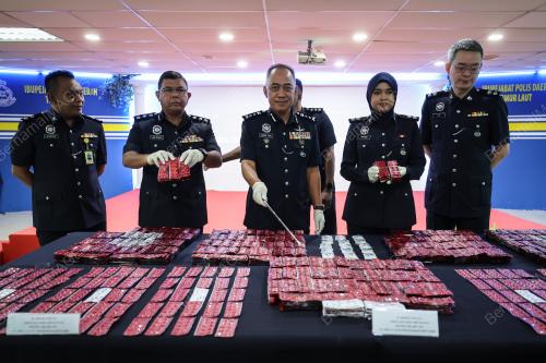DATUK MOHD ALWI ZAINAL ABIDIN