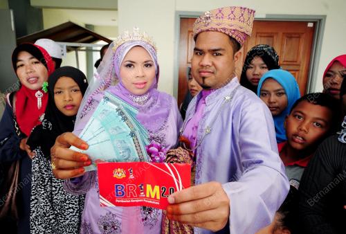PG04_17022013_PENGANTIN_BR1M2