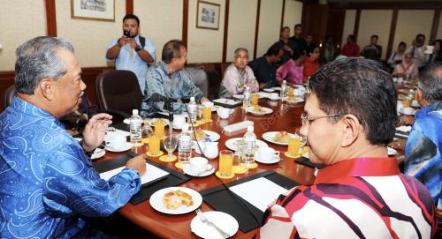 PG04_17042014_TPM_UMNO