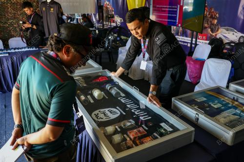PAMERAN CAWANGAN KHAS