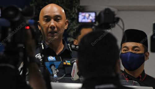 POLIS_HIBURAN