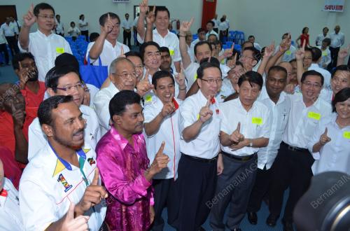 PERSIDANGAN PARTI GERAKAN