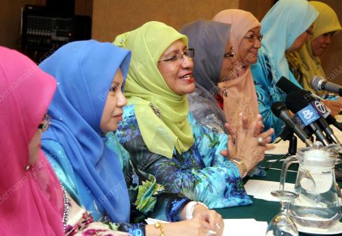 KETUA WANITA UMNO