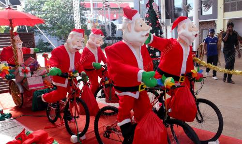 SANTA CLAUSE