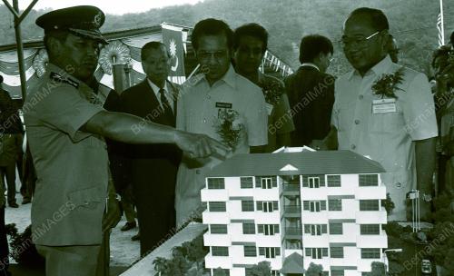 PM RASMI PROJEK RUMAH POLIS