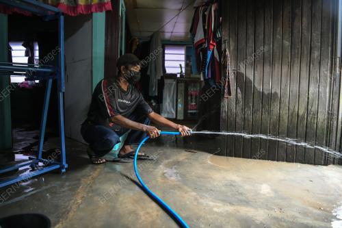 PG04_19082021_BANJIR_BN202108190967