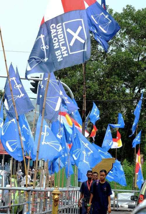 PG04_21052012_BENDERA_BN