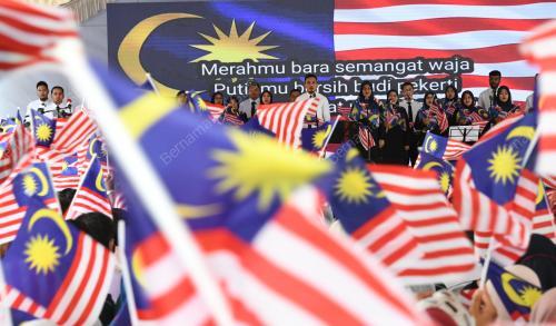 KIBAR BENDERA