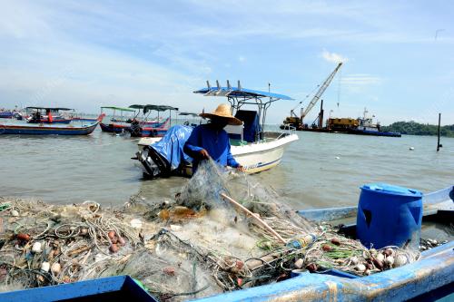 PG04_21122015_NELAYAN_PUKAT